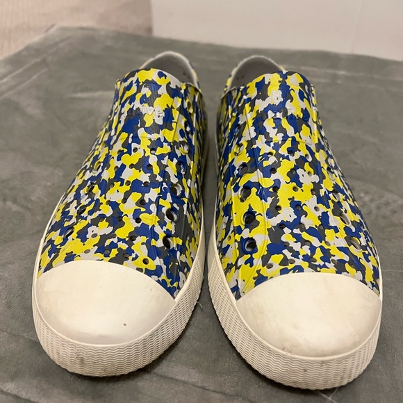 Native Shoes Jefferson Speckled Size 7 Mens Youth - Picture 3 of 7